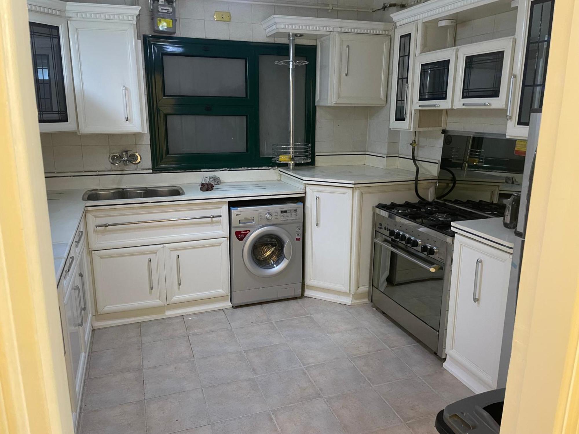Apartment لؤلؤه ابراج الخليج *