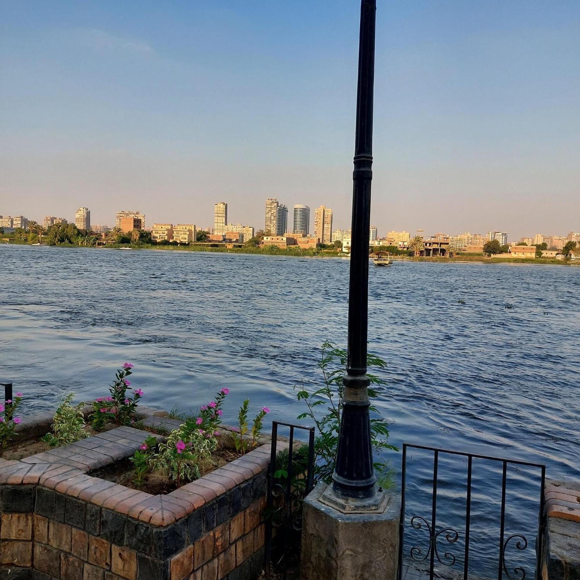 Apartment لؤلؤه ابراج الخليج *